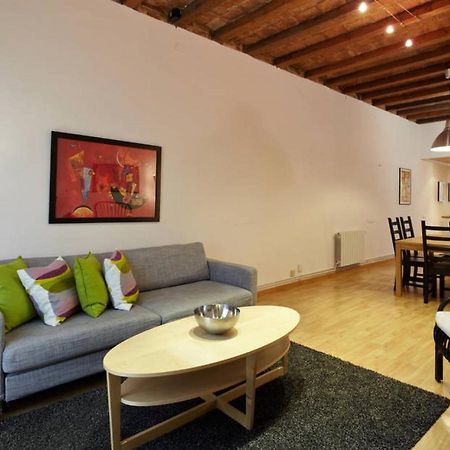 Beautiful Apartment In Eixample Барселона Экстерьер фото