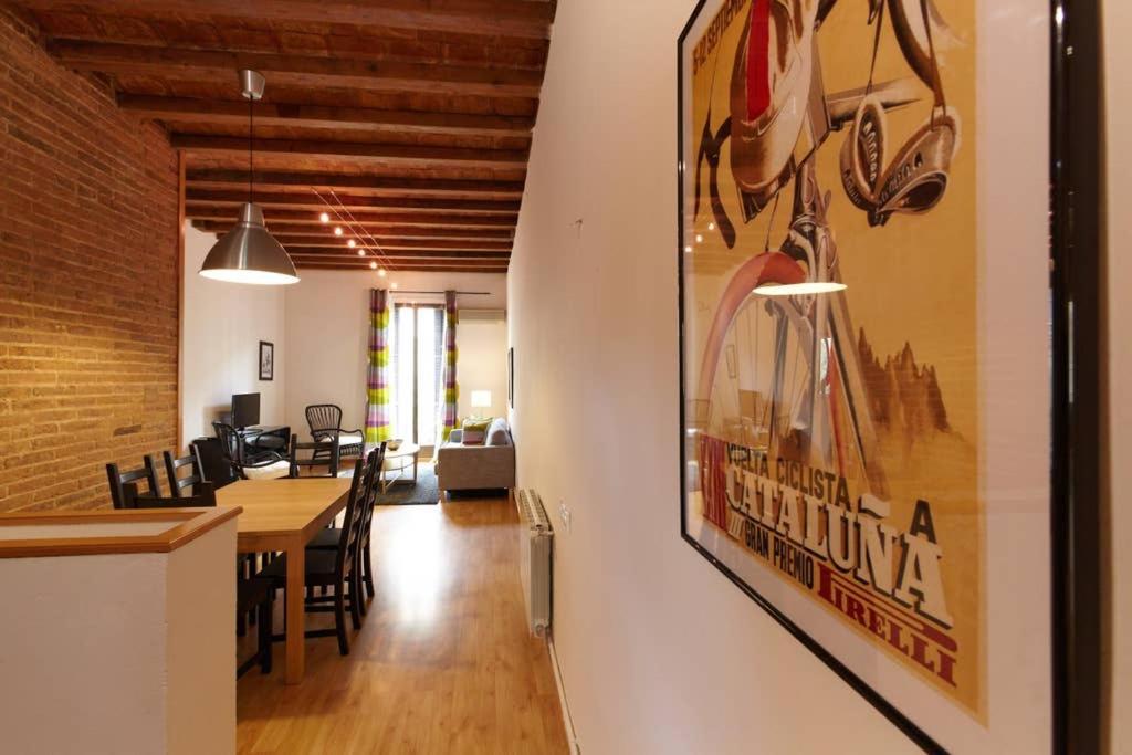 Beautiful Apartment In Eixample Барселона Номер фото