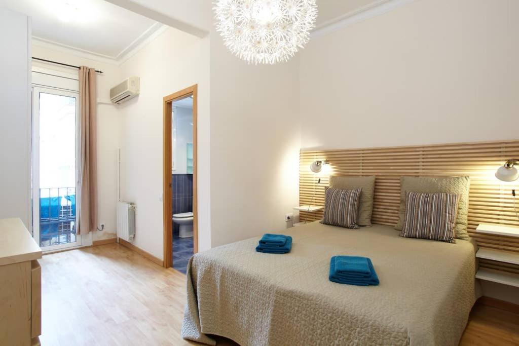 Beautiful Apartment In Eixample Барселона Экстерьер фото